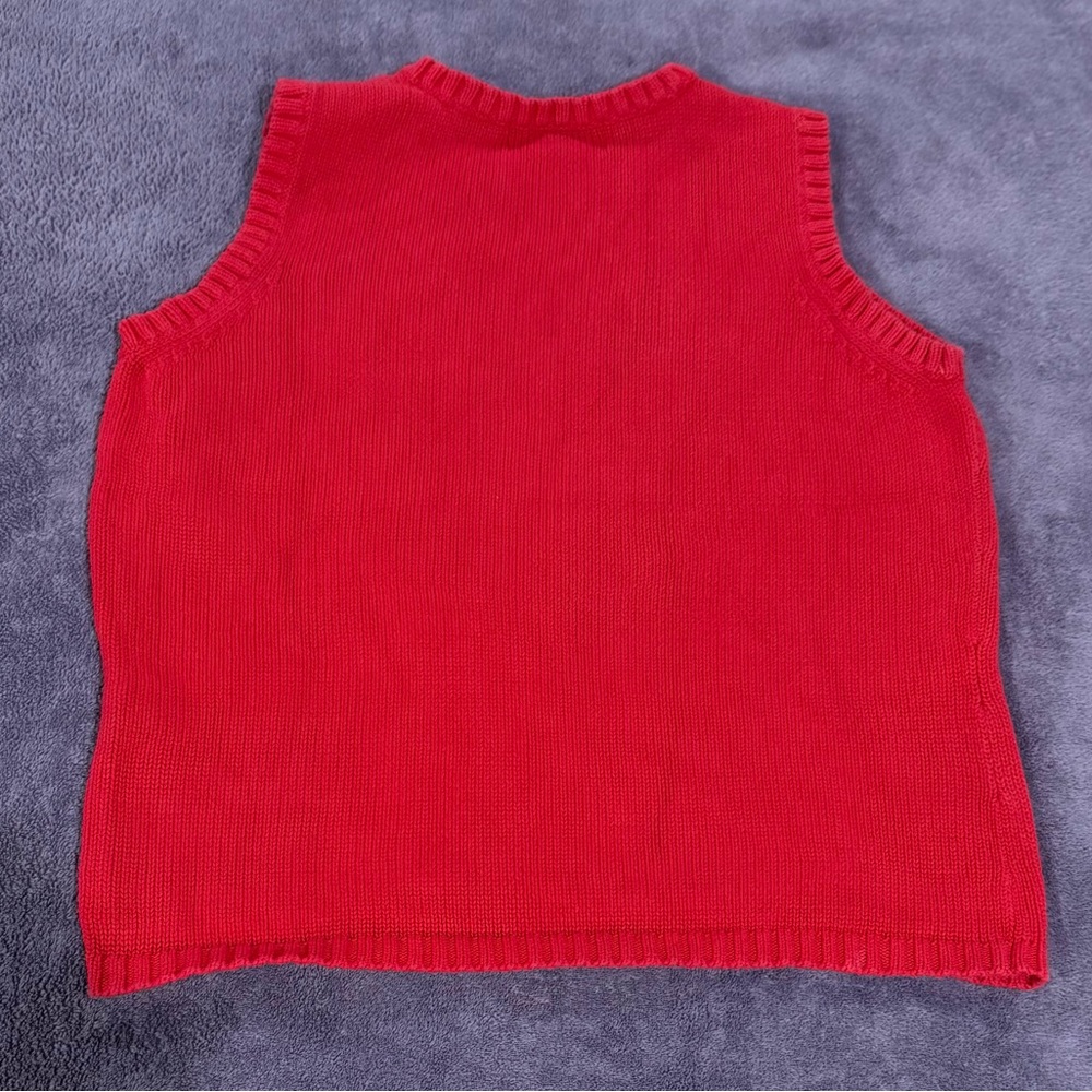 Casual Corner Red Sleeveless Sweater with Flag Design - Picture 2 of 4